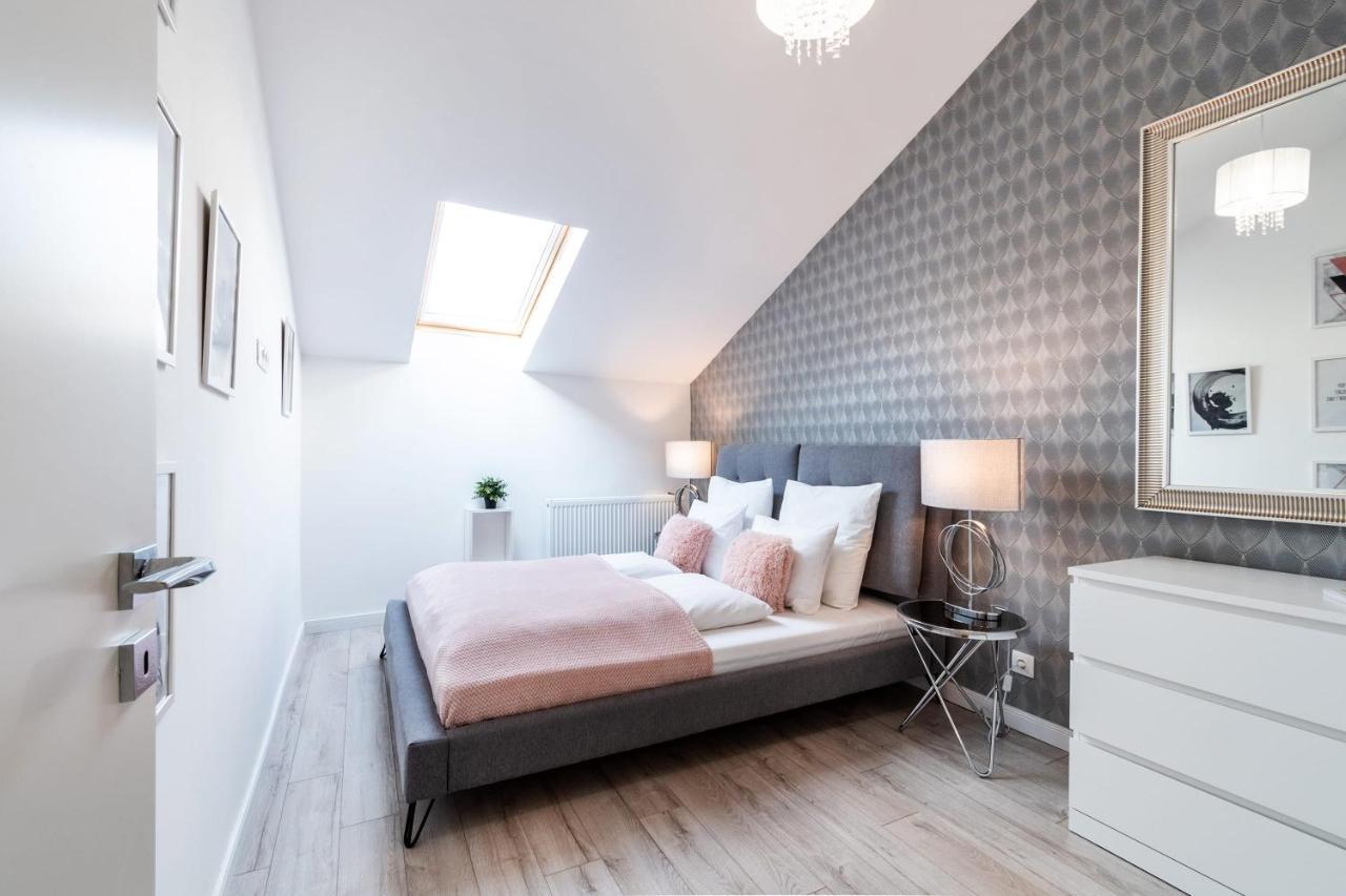 Quiet Very Central & Stylish Apt Budapeste Exterior foto